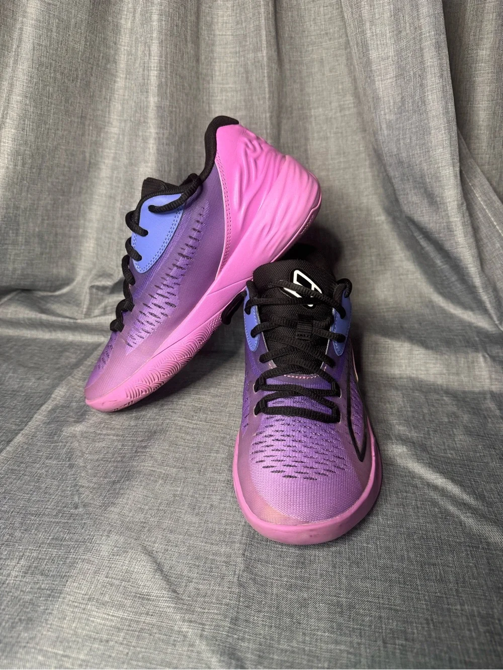PUMA MB.02 LaMelo Ball Basketball Shoes Purple Pink Gradient Women’s 6.5 EU 37